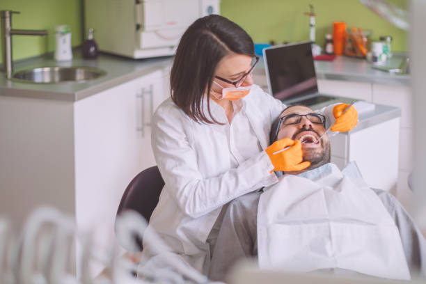 Best Emergency Tooth Extraction in Ridgewood, IL